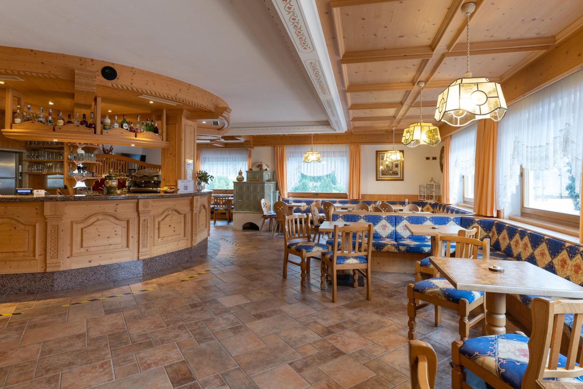 Latemar - Hotel Suites Spa Soraga Zewnętrze zdjęcie